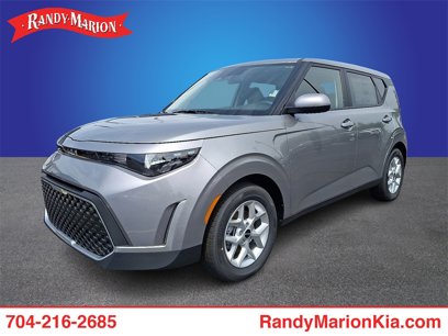 New 2025 Kia Soul LX