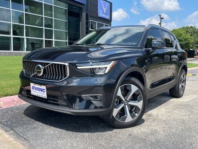 Used 2023 Volvo XC40 B5 Plus w/ Driver Assist Package