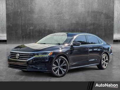 Used 2021 Volkswagen Passat 2.0T SE