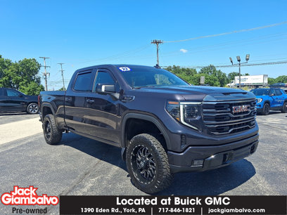 Used 2022 GMC Sierra 1500 AT4 w/ AT4 Premium Package