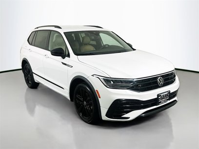 Used 2022 Volkswagen Tiguan SE R-Line