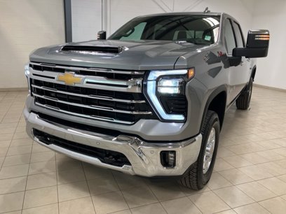 New 2025 Chevrolet Silverado 3500 LTZ w/ LTZ Plus Package