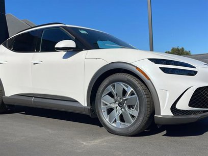 New 2025 Genesis GV60 RWD