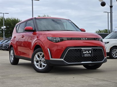 New 2025 Kia Soul LX