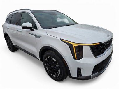 New 2025 Kia Sorento S