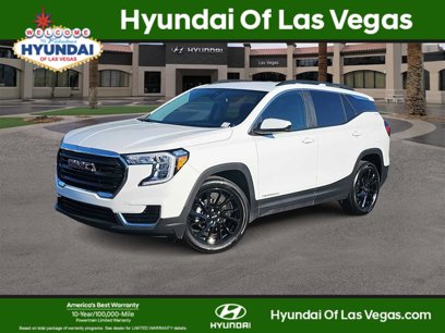 Used 2022 GMC Terrain SLE w/ Driver Convenience Package