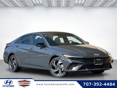 New 2025 Hyundai Elantra SEL