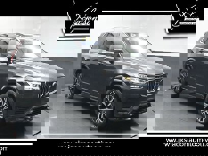 Used 2022 Volvo XC90 T5 Momentum