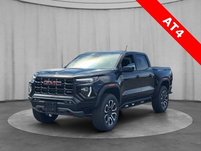 New 2025 GMC Canyon AT4 w/ Nightfall Edition