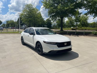 New 2025 Honda Accord SE