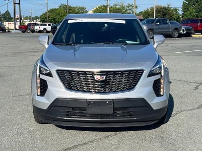 Certified 2022 Cadillac XT4 Luxury w/ Cold Weather Package