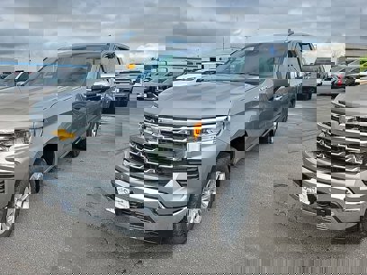 New 2025 Chevrolet Silverado 1500 LTZ w/ LTZ Premium Package