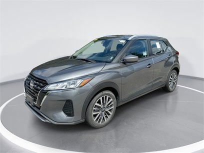 Used 2024 Nissan Kicks SV