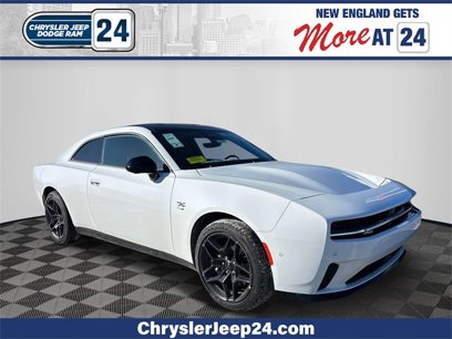 New 2024 Dodge Charger R/T w/ Plus Group