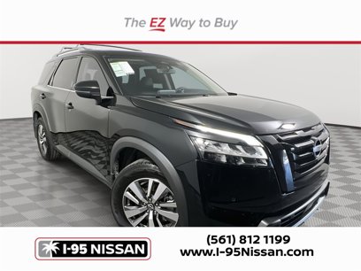 Certified 2023 Nissan Pathfinder SL w/ Lighting Package (N92)