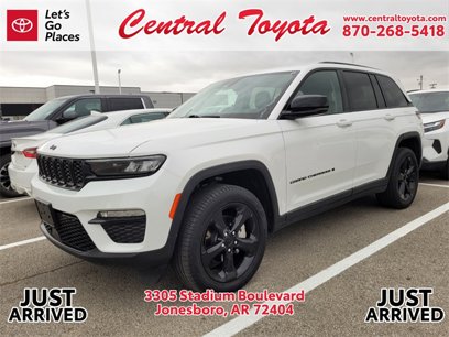 Used 2023 Jeep Grand Cherokee Limited w/ Black Appearance Package