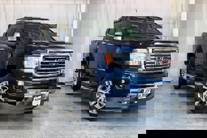 Used 2019 GMC Canyon SLT w/ Driver Alert Package