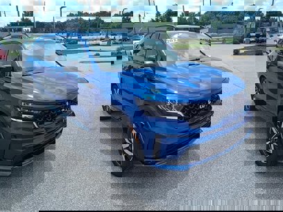 Used 2023 Kia Sorento S w/ Panoramic Sunroof Package