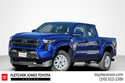 New 2025 Toyota Tacoma SR5