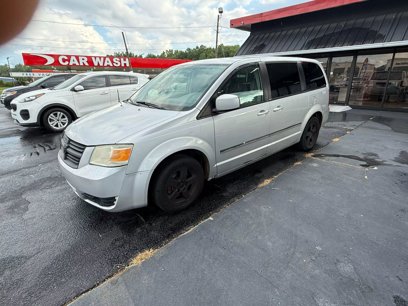 Used 2008 Dodge Grand Caravan SXT w/ Entertainment Group 2