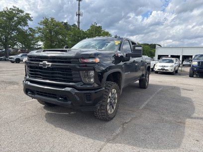 Used 2025 Chevrolet Silverado 2500 Custom w/ Z71 Off-Road Package