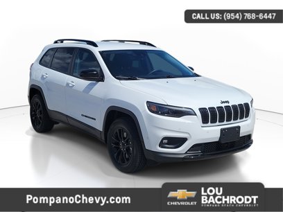 Used 2023 Jeep Cherokee Altitude Lux