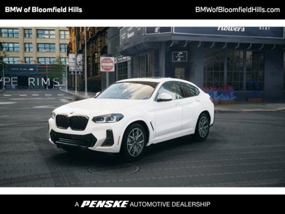 New 2025 BMW X4 xDrive30i w/ Premium Package