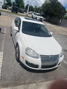 Used 2010 Volkswagen Jetta SE