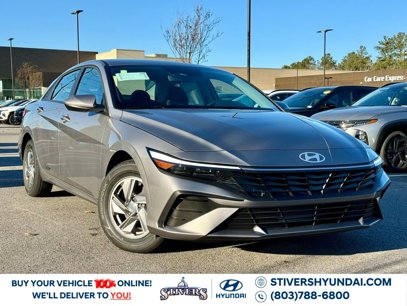 Certified 2025 Hyundai Elantra SE