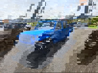 New 2023 Jeep Gladiator Sport