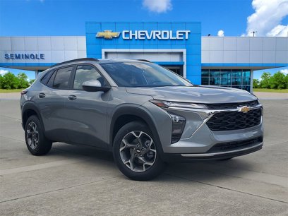 New 2025 Chevrolet Trax LT w/ LT Convenience Package