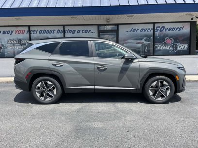 New 2025 Hyundai Tucson SEL