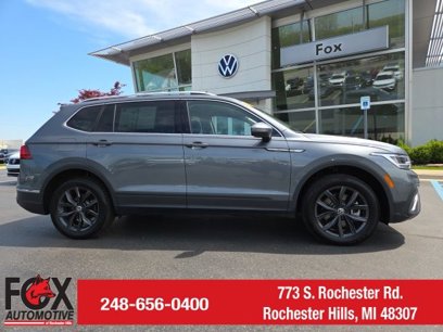 Used 2024 Volkswagen Tiguan SE