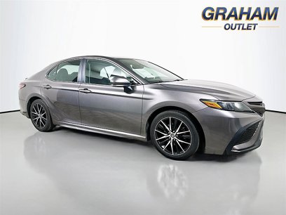 Used 2022 Toyota Camry SE