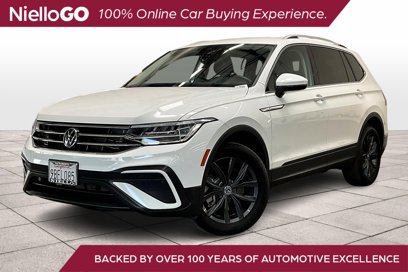 Used 2022 Volkswagen Tiguan SE