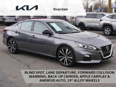 Used 2022 Nissan Altima 2.5 SR