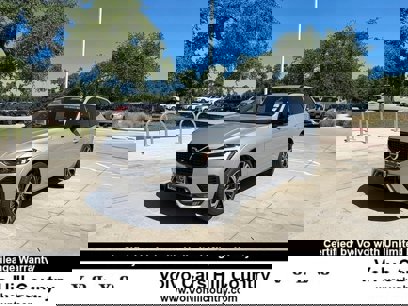 Certified 2022 Volvo XC60 B6 R-Design w/ Advanced Package