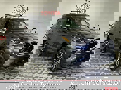 New 2025 Toyota Highlander XLE