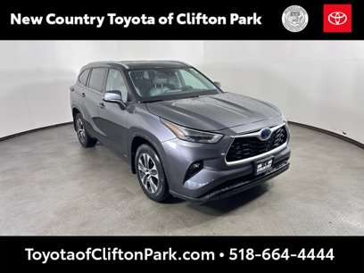 Used 2022 Toyota Highlander XLE
