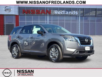 New 2025 Nissan Pathfinder S