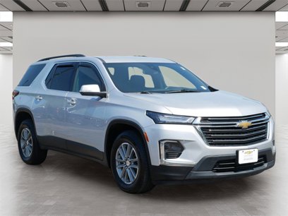 Used 2022 Chevrolet Traverse LT