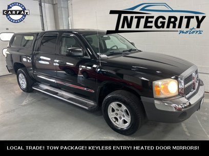 Used 2005 Dodge Dakota SLT