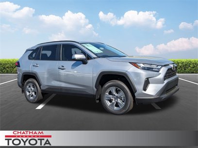 New 2025 Toyota RAV4 XLE w/ Convenience Package