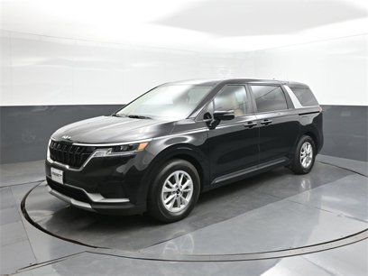 Used 2024 Kia Carnival LX