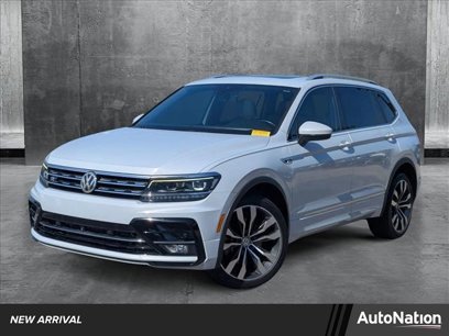 Used 2018 Volkswagen Tiguan SEL Premium w/ R-Line Package