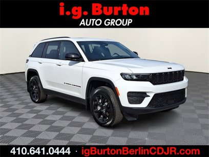 New 2025 Jeep Grand Cherokee Laredo
