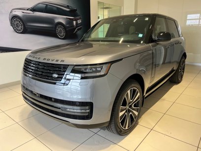 New 2025 Land Rover Range Rover SE