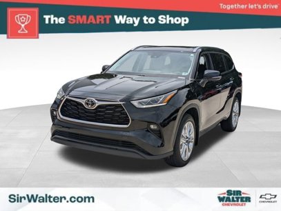 Used 2023 Toyota Highlander Limited