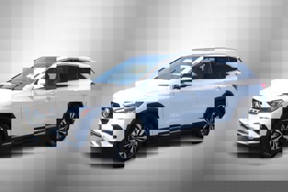 New 2025 Mercedes-Benz GLA 250