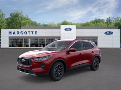 New 2025 Ford Escape SE